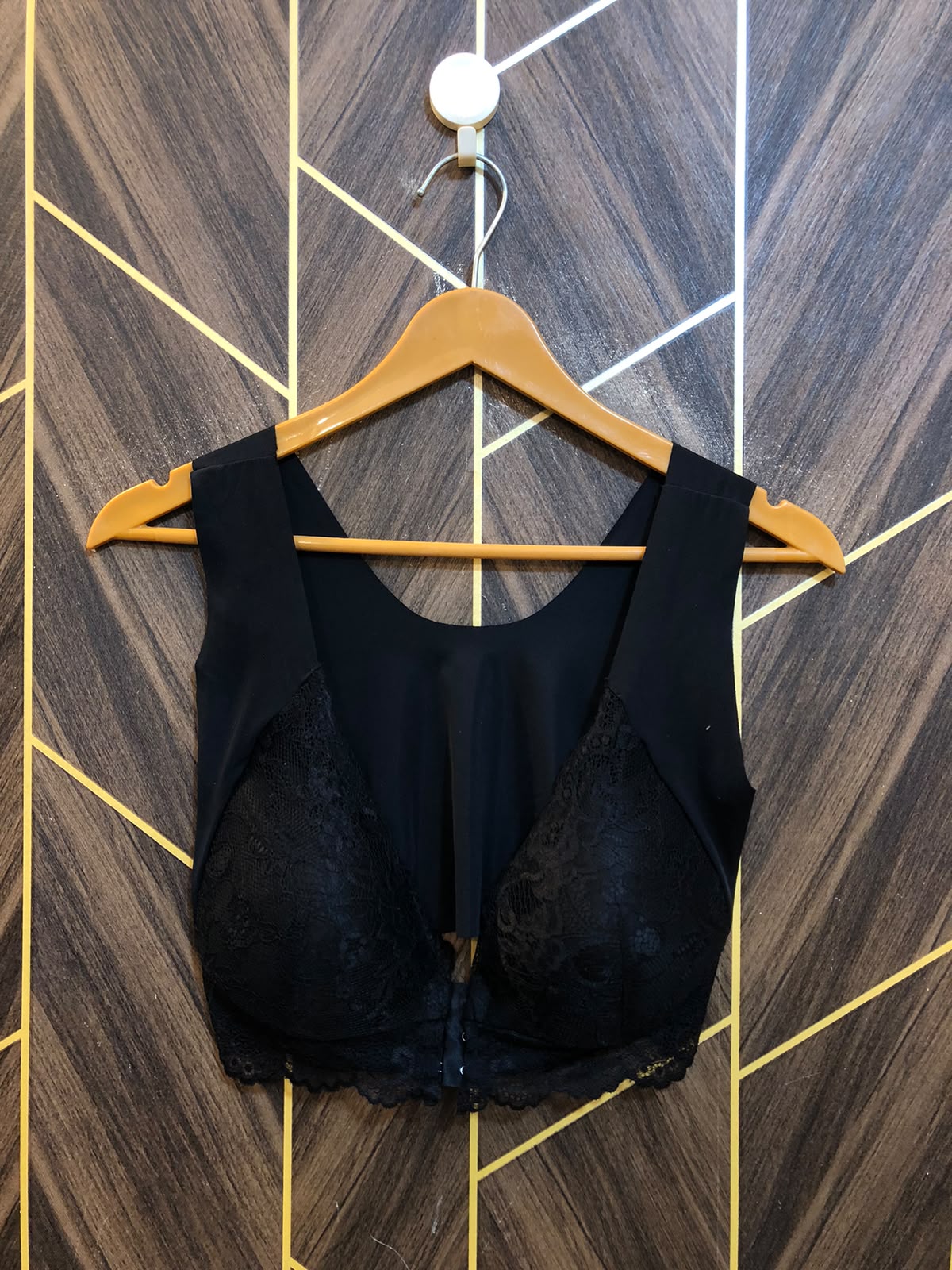 Women Sports Bra – Large
