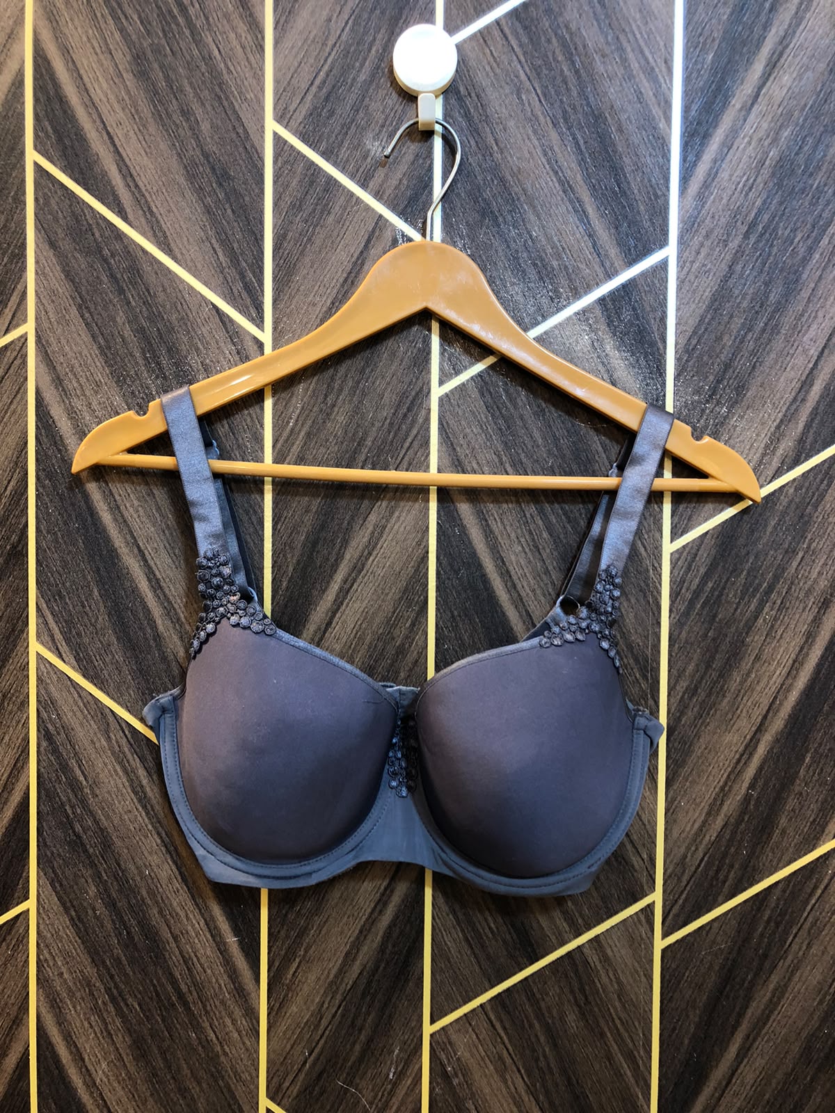 Women Sports Bra – Large