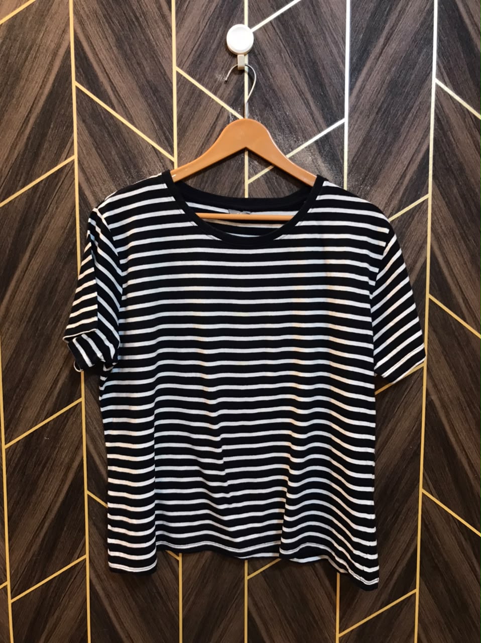 T-Shirt Jersey Medium Size Length 23