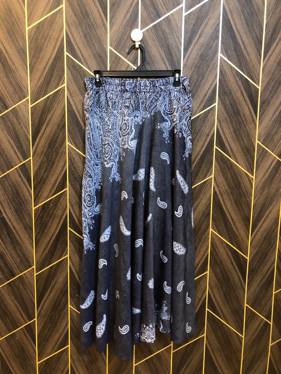 Women Skirts Linen Medium to Large | Size Waist 32–34 | Length 37