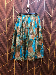 women skirts waist 28 length 32