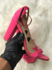 Women Heels Size 8 (EU 38)