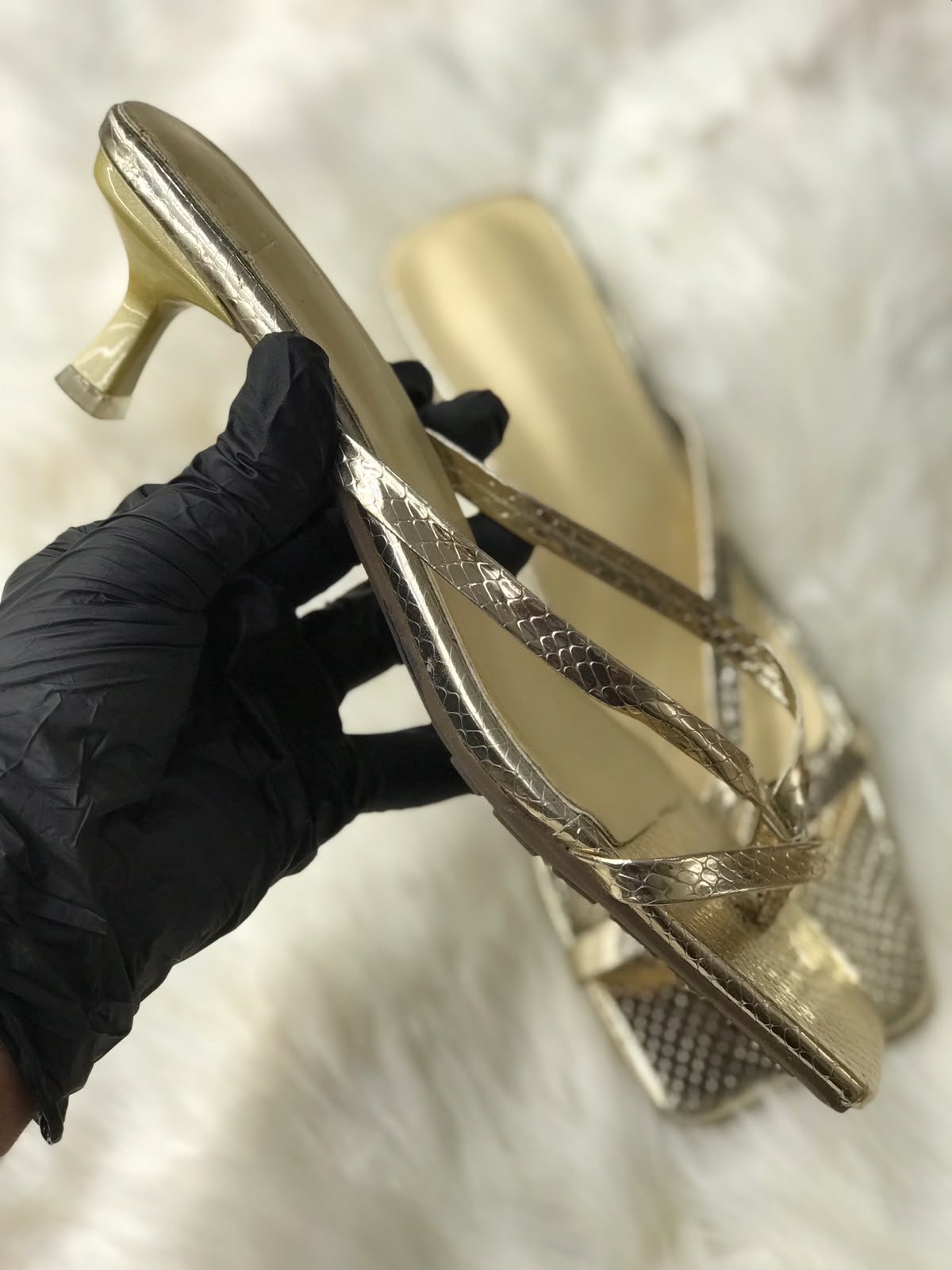 Women Heels Size 7 (EU 37)