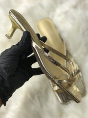 Women Heels Size 7 (EU 37)