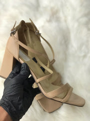 Women Heels Size 7 (EU 37)