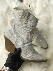 Women Heels Size 8 (EU 38)