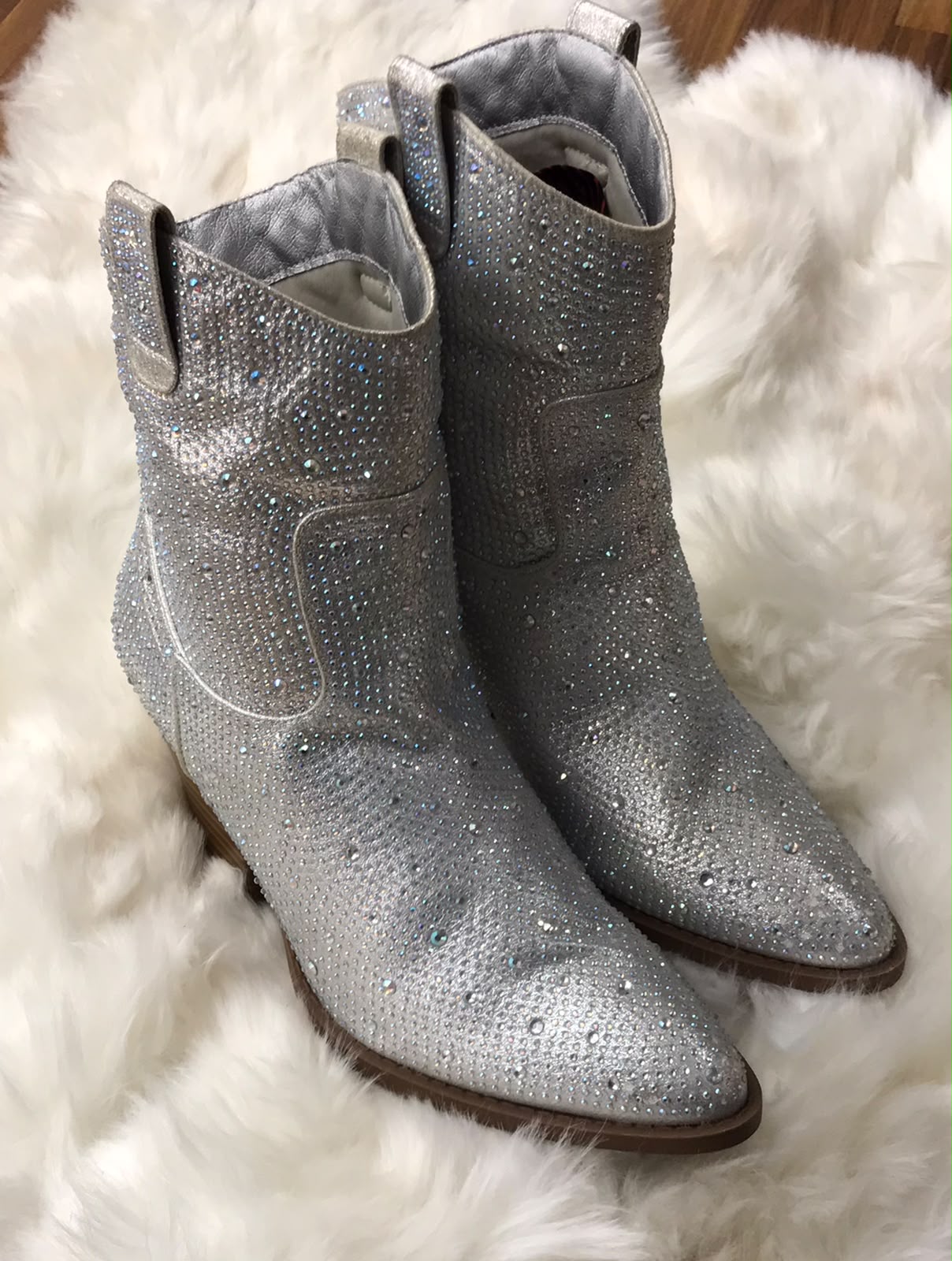 Women Heels Size 11 (EU 41)