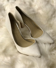 Women Heels Size 6 (EU 36) minor stain