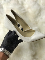 Women Heels Size 6 (EU 36) minor stain