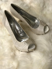 Women Heels Size 8½ (EU 38½)