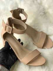 Women Heels Size 11 (EU 41)