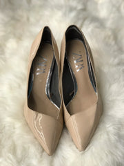Women Heels Size 7 (EU 37)