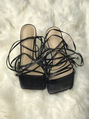 Women Heels Size 8 (EU 38)