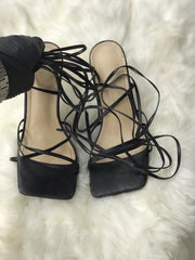 Women Heels Size 8 (EU 38)