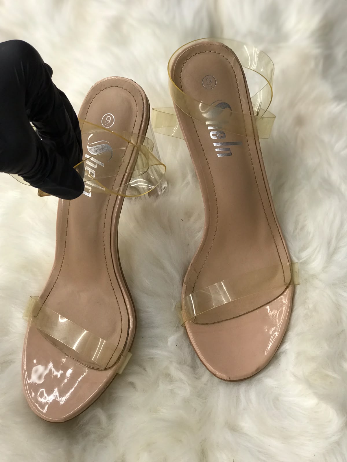 Women Heels Size 9 (EU 39)