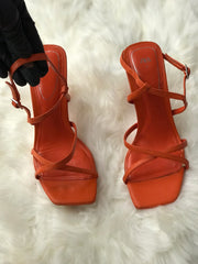 Women Heels Size 9 (EU 39)