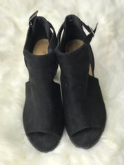 Women Heels Size 7 (EU 37)