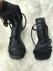Women Heels Size 8 (EU 38)