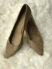 Women Heels Size 8 (EU 38)