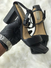 Women Heels Size 7 (EU 37)