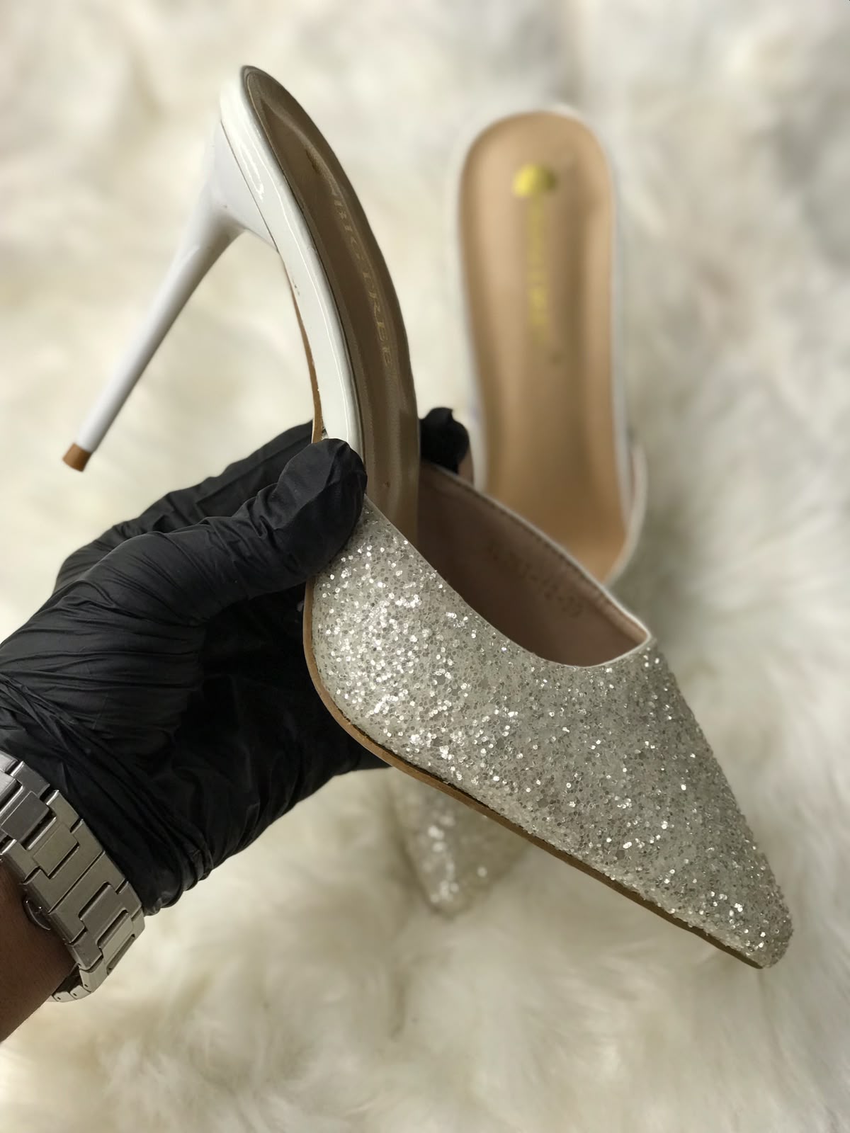 Women Heels Size 9 (EU 39)
