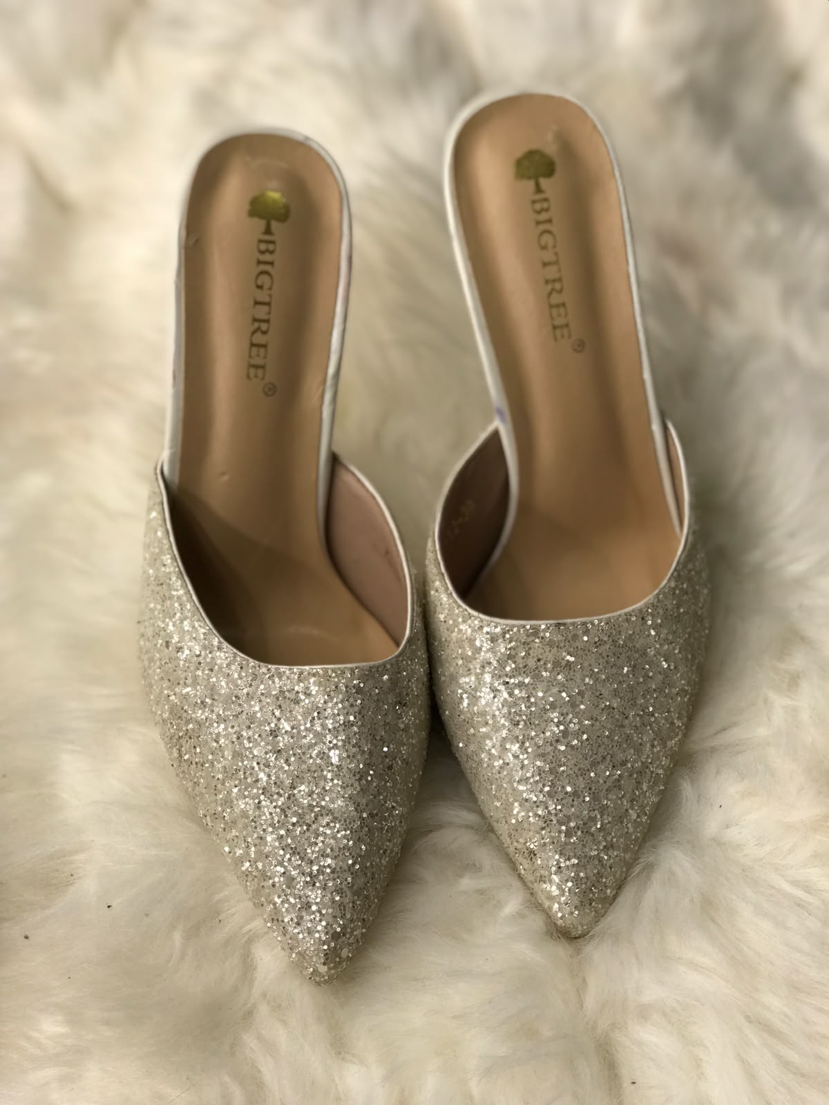 Women Heels Size 9 (EU 39)