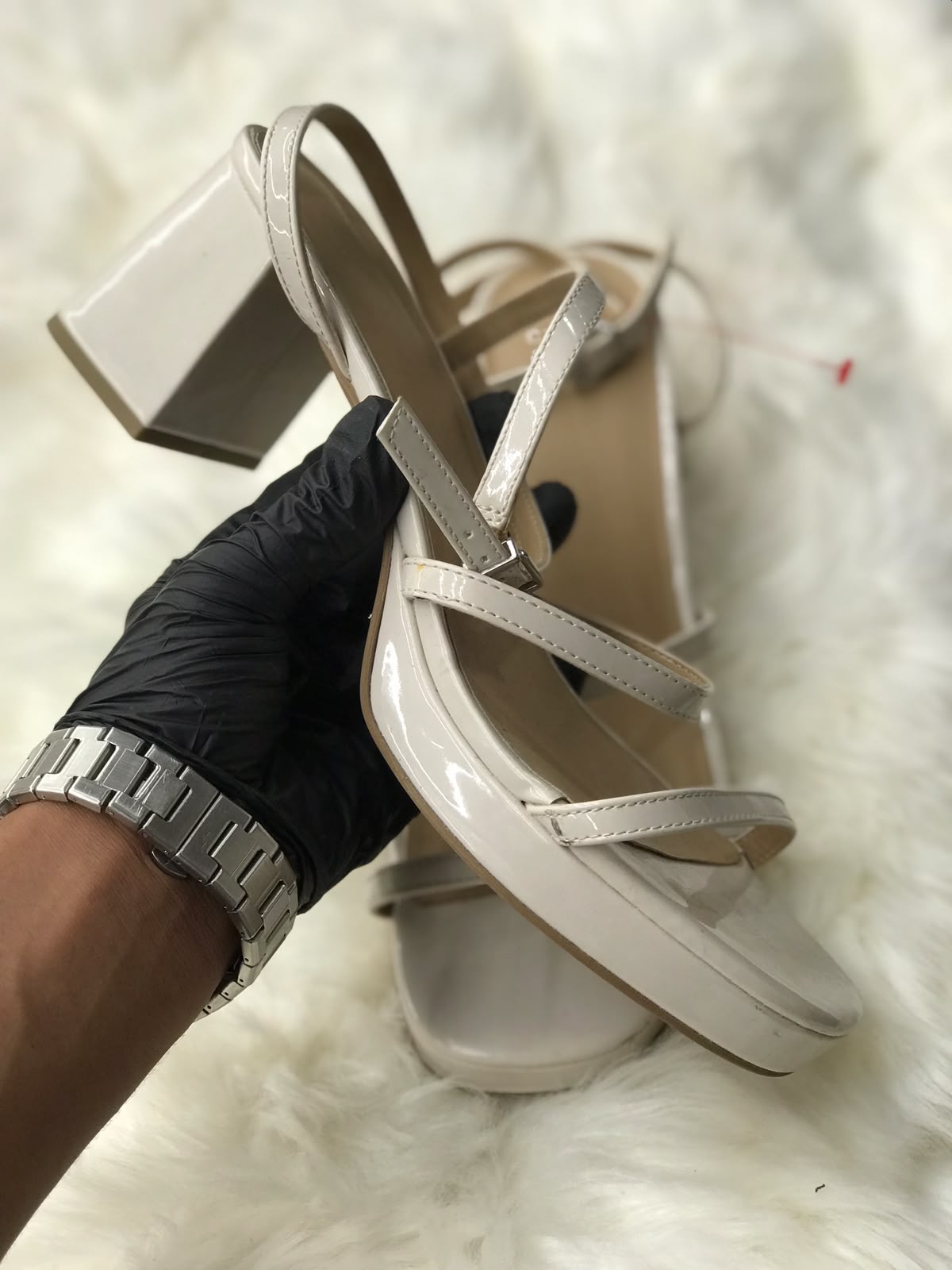 Women Heels Size 10 (EU 40)