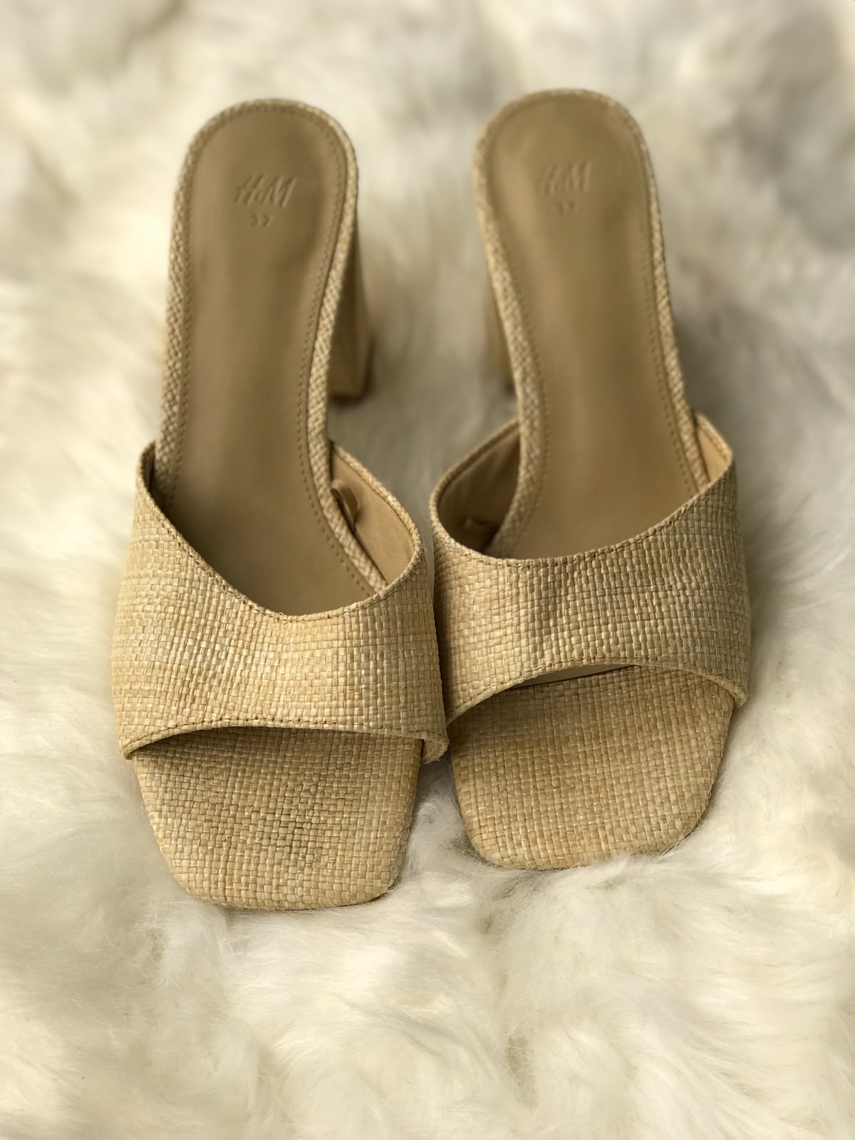 Women Heels Size 7 (EU 37)