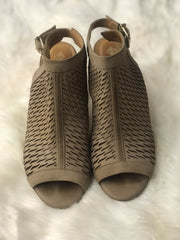 Women Heels Size 8½ (EU 38½)