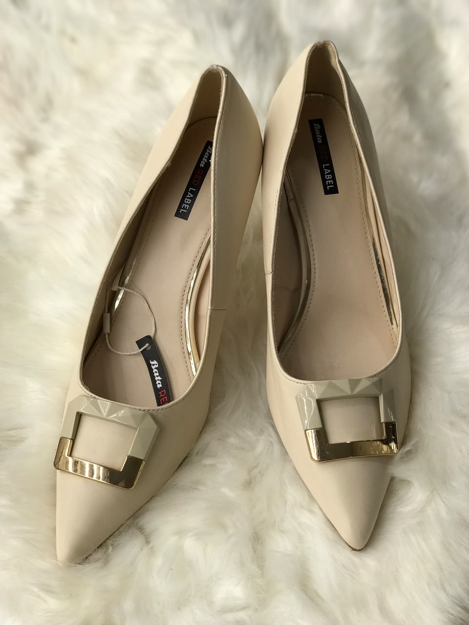 Women Heels Size 11 (EU 41)