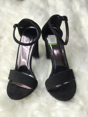 Women Heels Size 9 (EU 39)