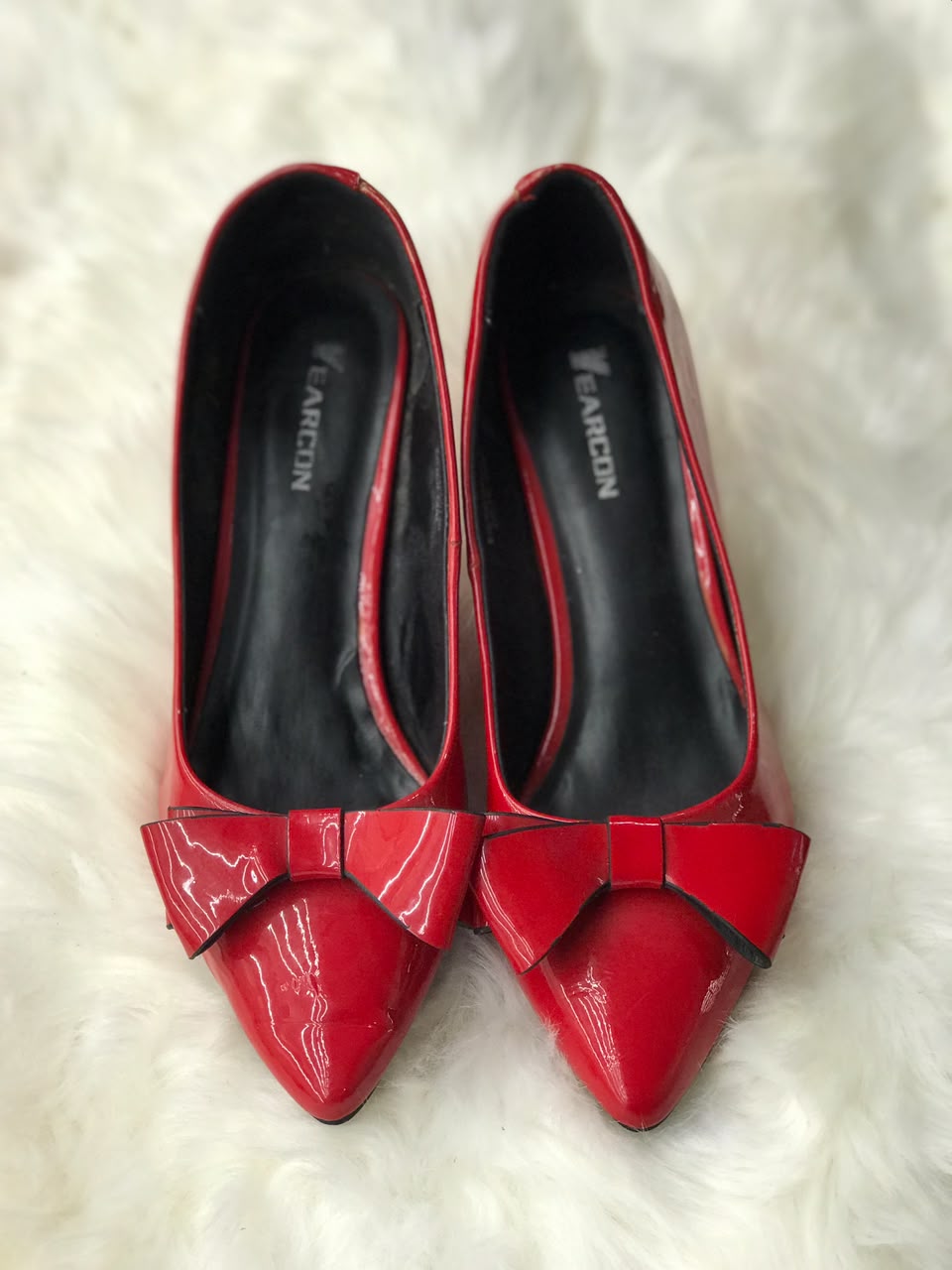 Women Heels Size 7 (EU 37)