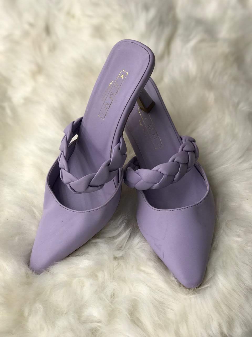 Women Heels Size 7 (EU 37)