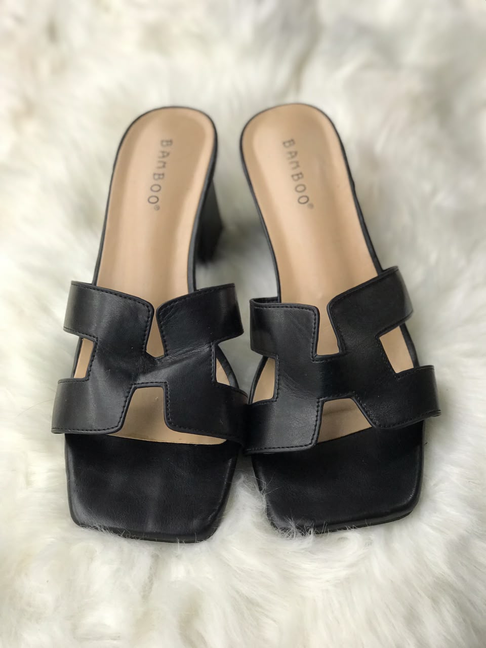 Women Heels Size 8 (EU 38)