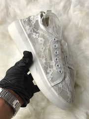 Women shoes minor stain Size 8 (EU 38)