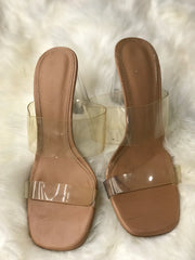 Women Heels Size 9 (EU 39)