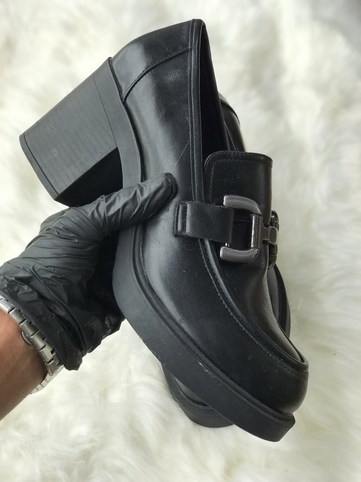 Women shoes Size 10 (EU 40)