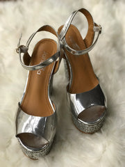 Women Heels Size 6 (EU 36)