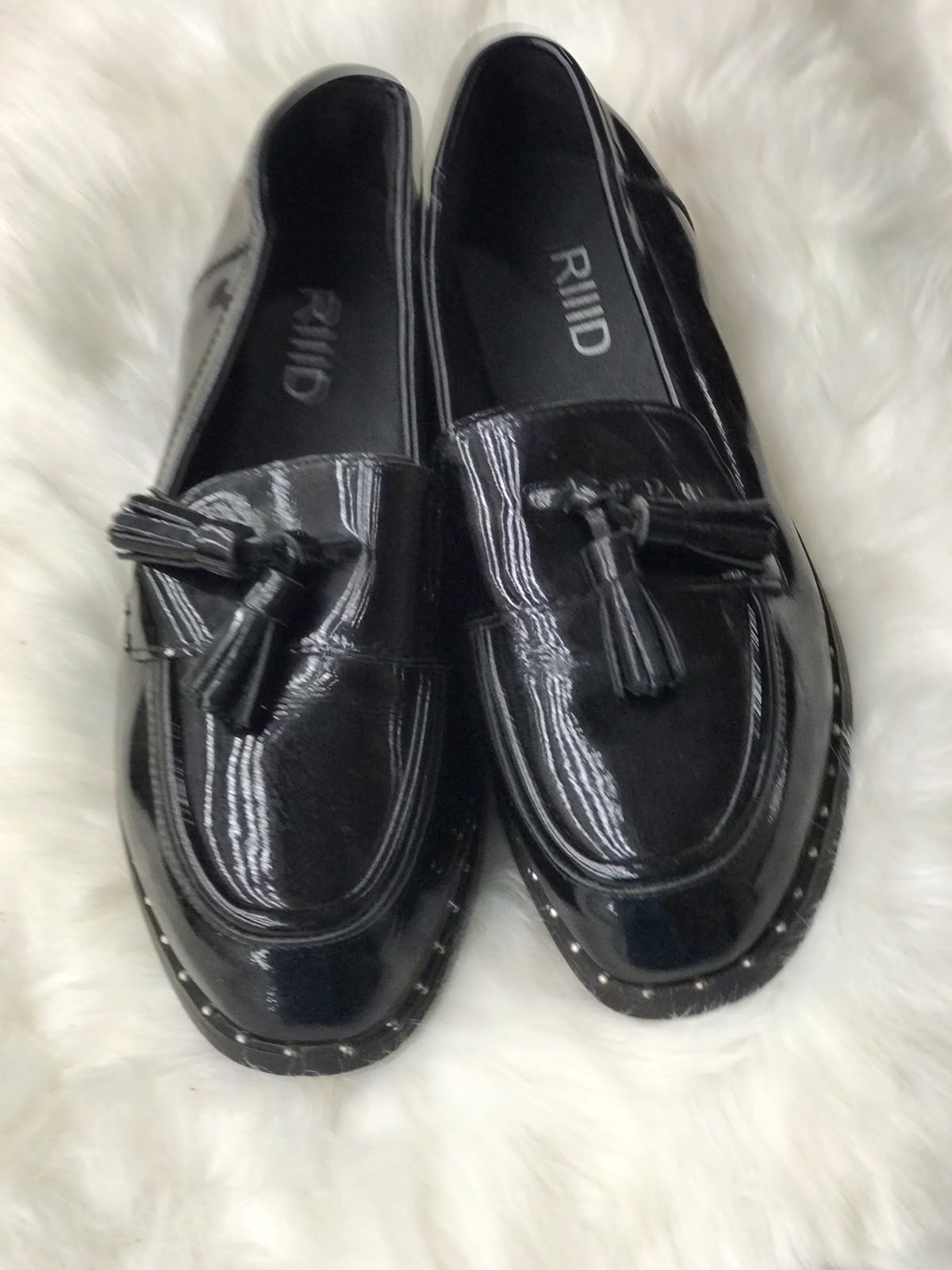 Women shoes Size 8 (EU 38)