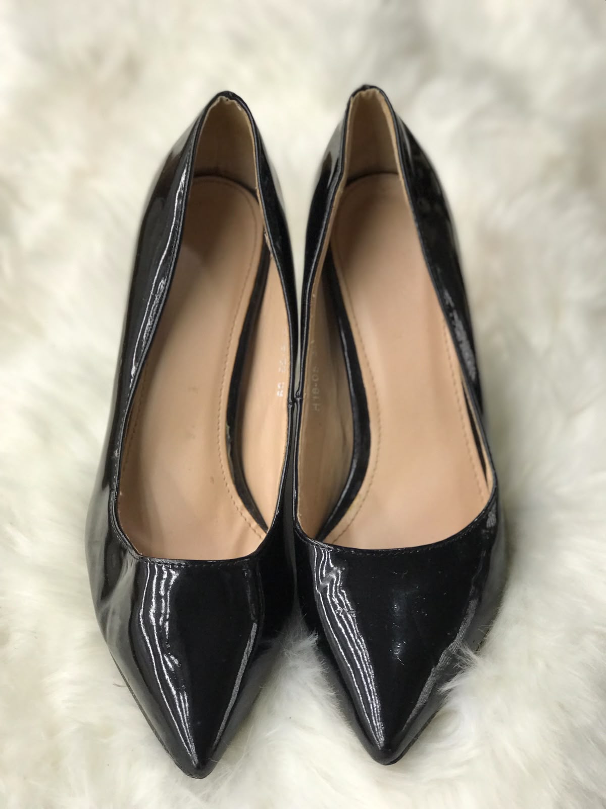 Women Heels Size 8 (EU 38)