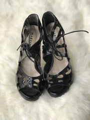 Women Heels Size 7 (EU 37)