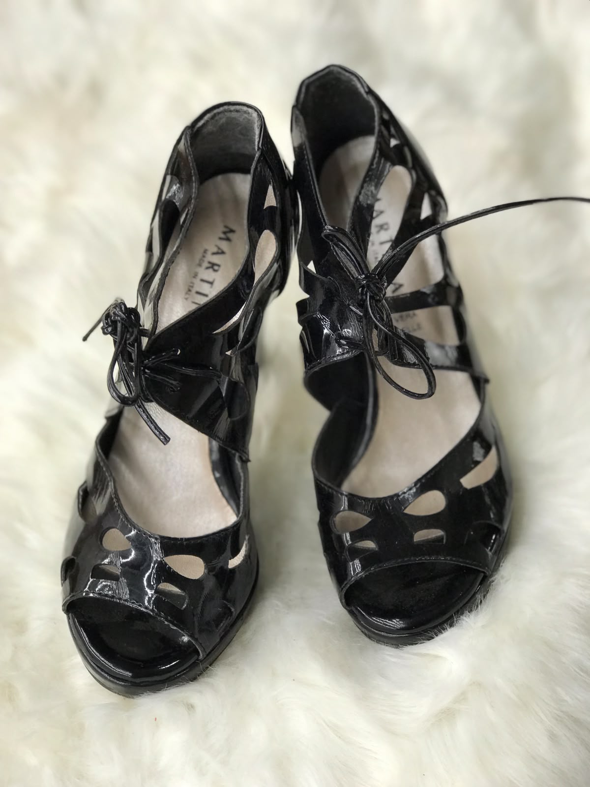 Women Heels Size 7 (EU 37)