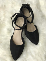 Women Heels Size 9 (EU 39)