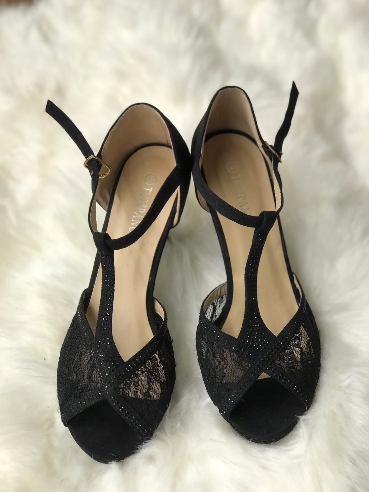 Women Heels Size 10 (EU 40)