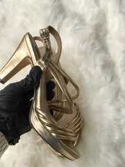 Women Heels Size 7 (EU 37)