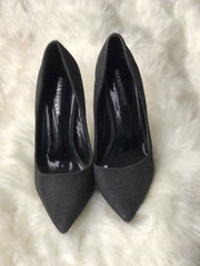 Women Heels Size 7 (EU 37)