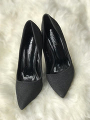 Women Heels Size 7 (EU 37)
