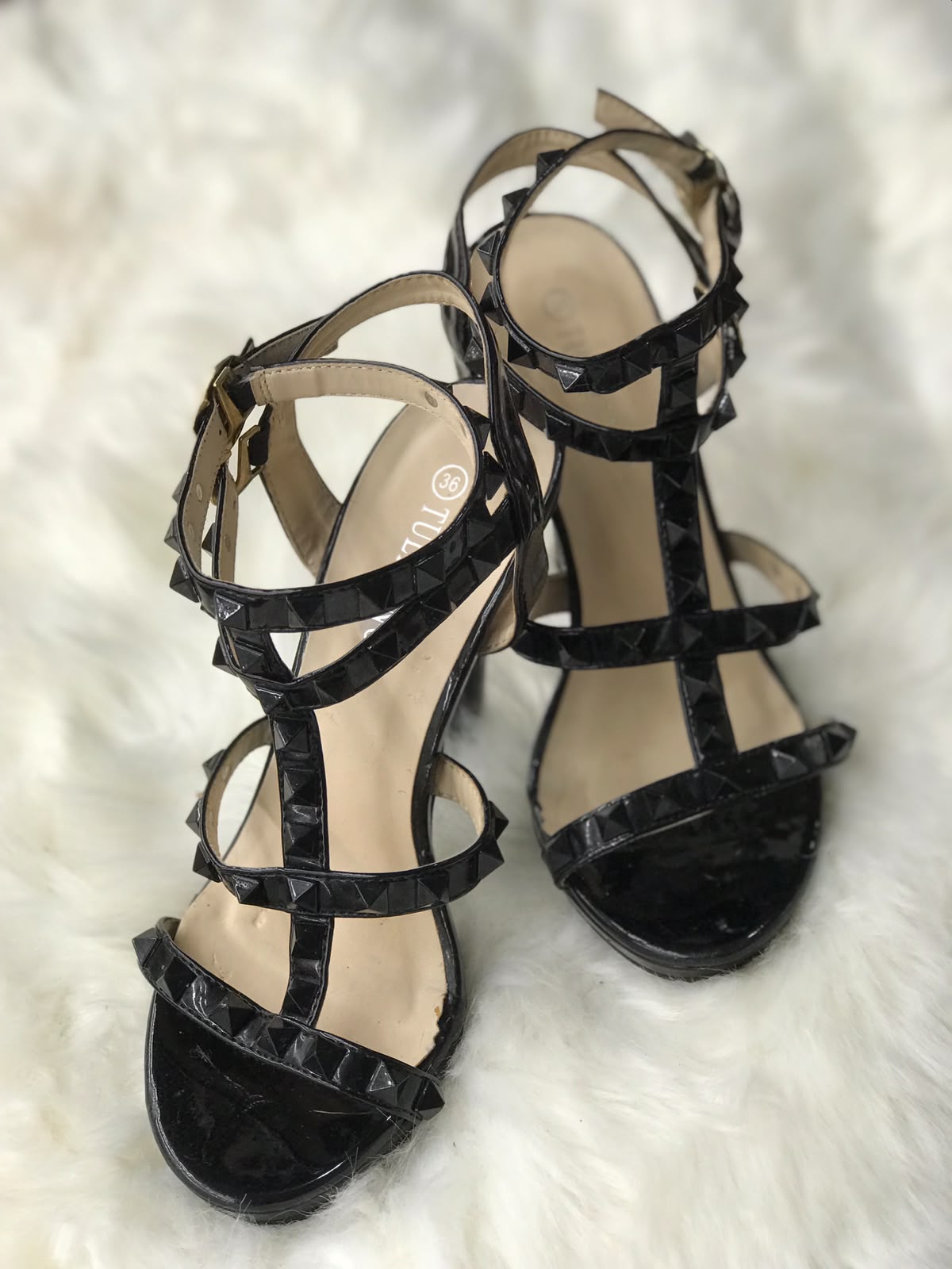 Women Heels Size 6 (EU 36)
