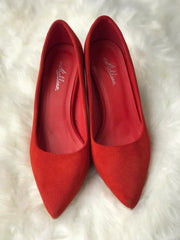 Women Heels Size 9 (EU 39)
