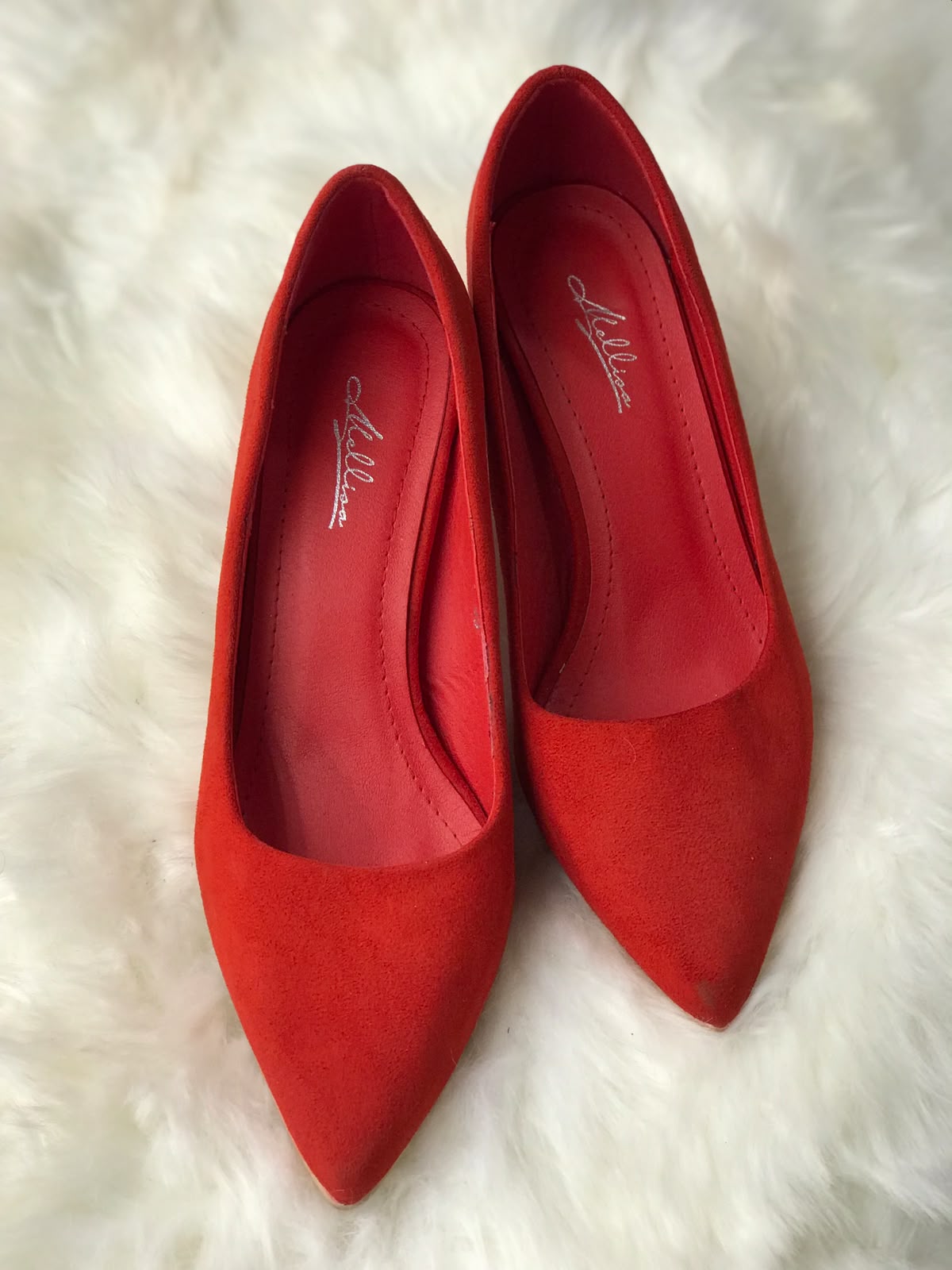 Women Heels Size 9 (EU 39)